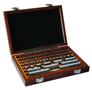 ACCUD 512 steel block set GRADE 0
